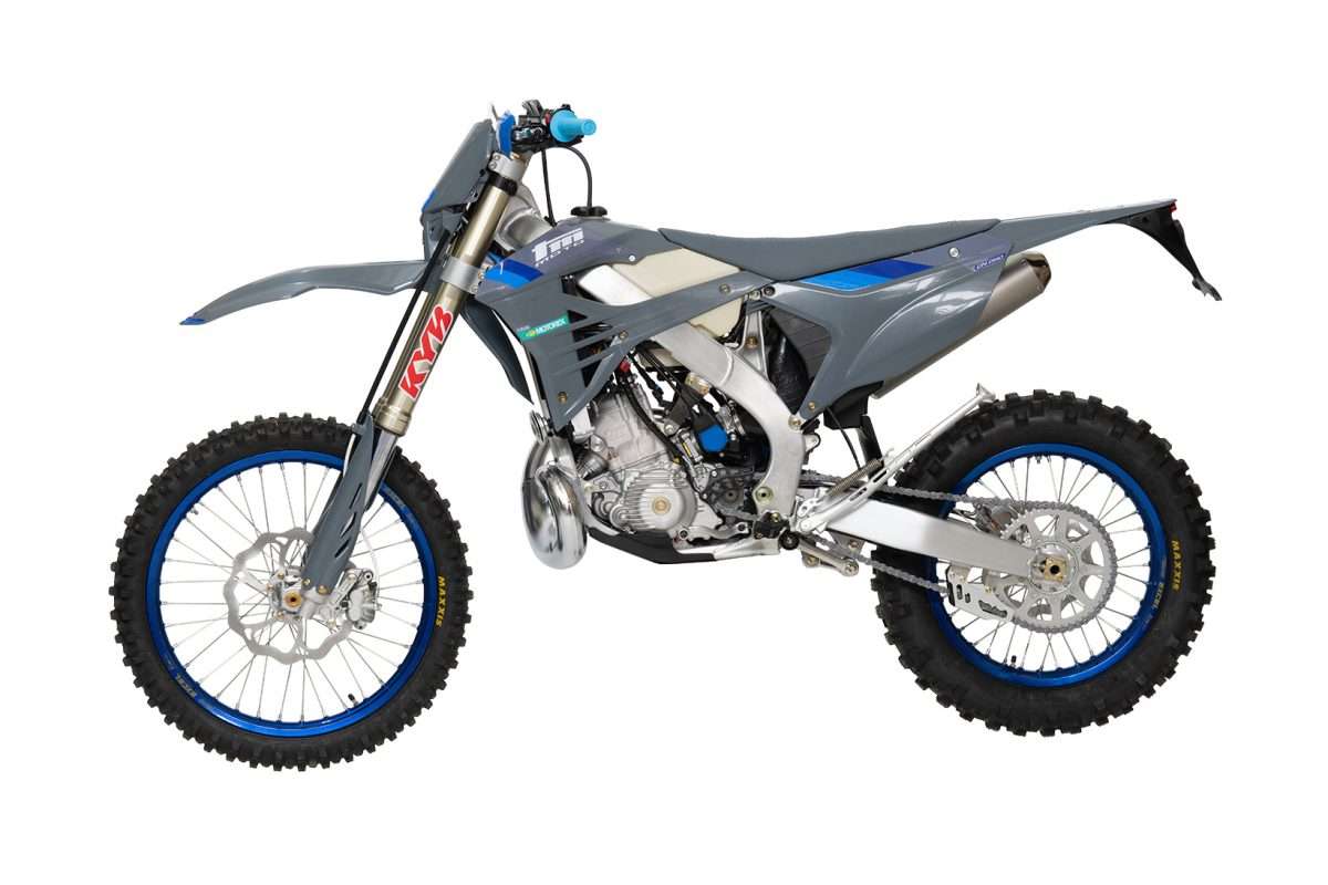 TM EN 250 ES Fi 2T