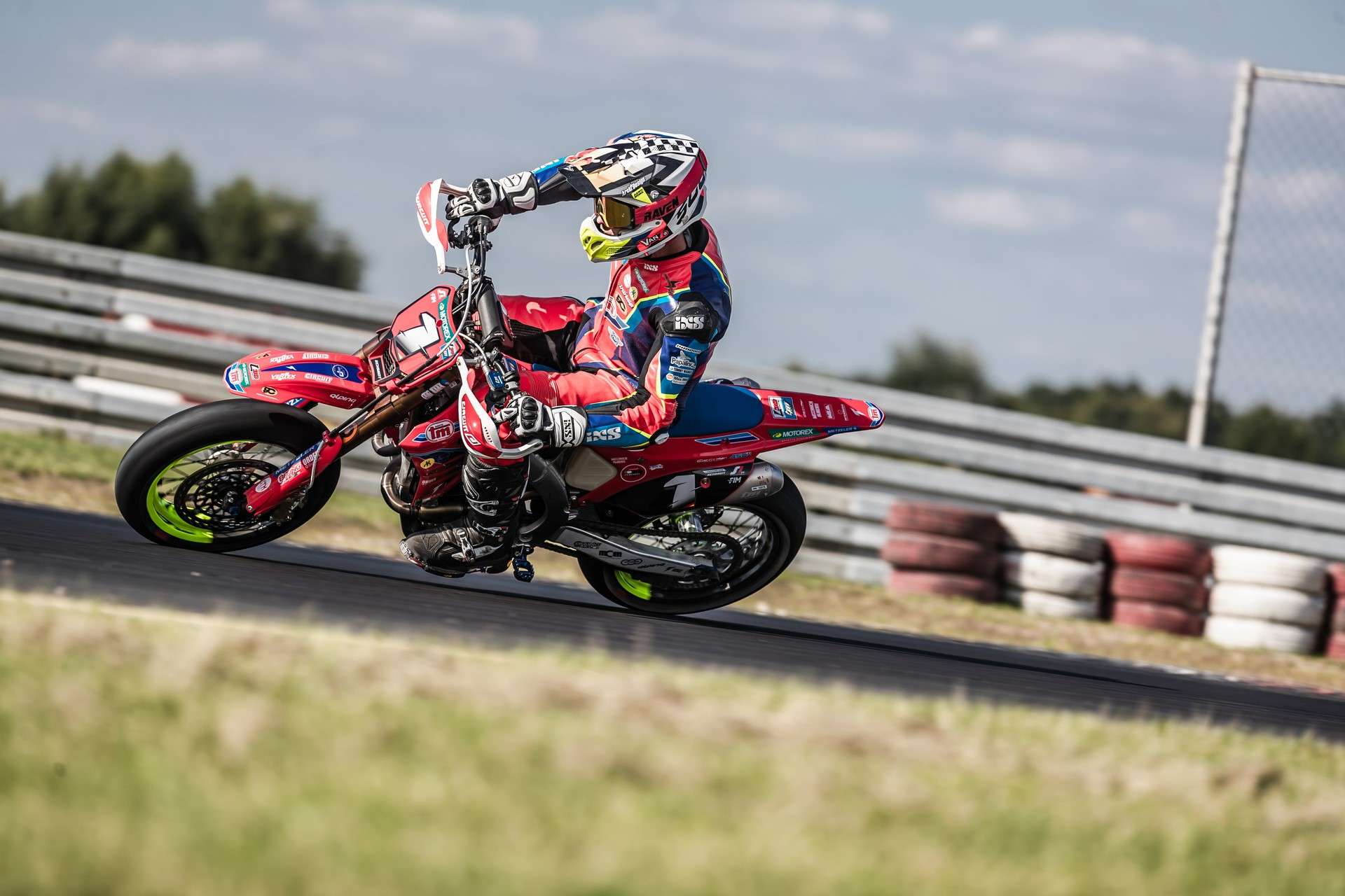 TM 250 FI SMK ES DREAM RED Edição Limitada – P.R.L.Motos